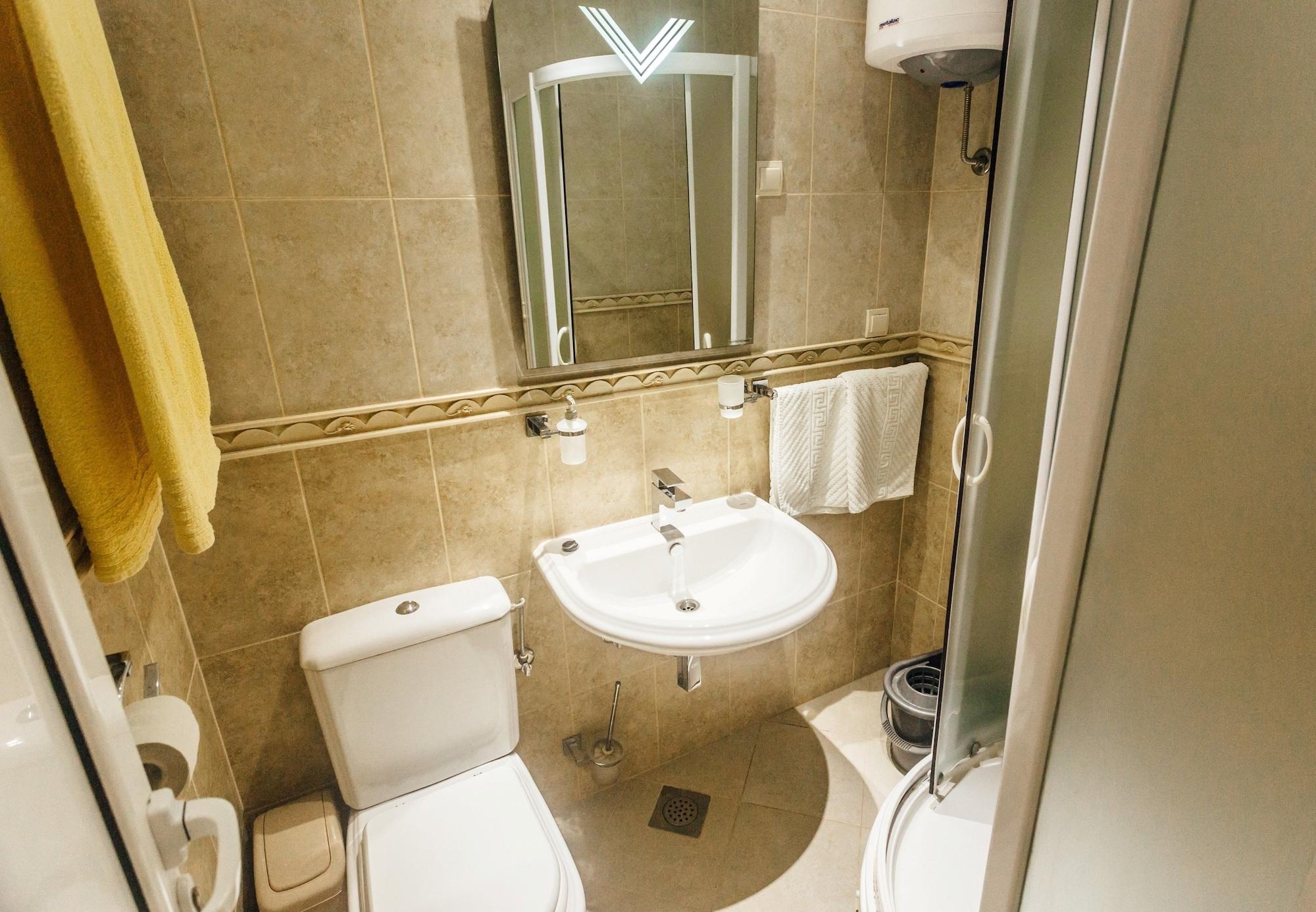 Apartments Monet Tivat Bagian luar foto