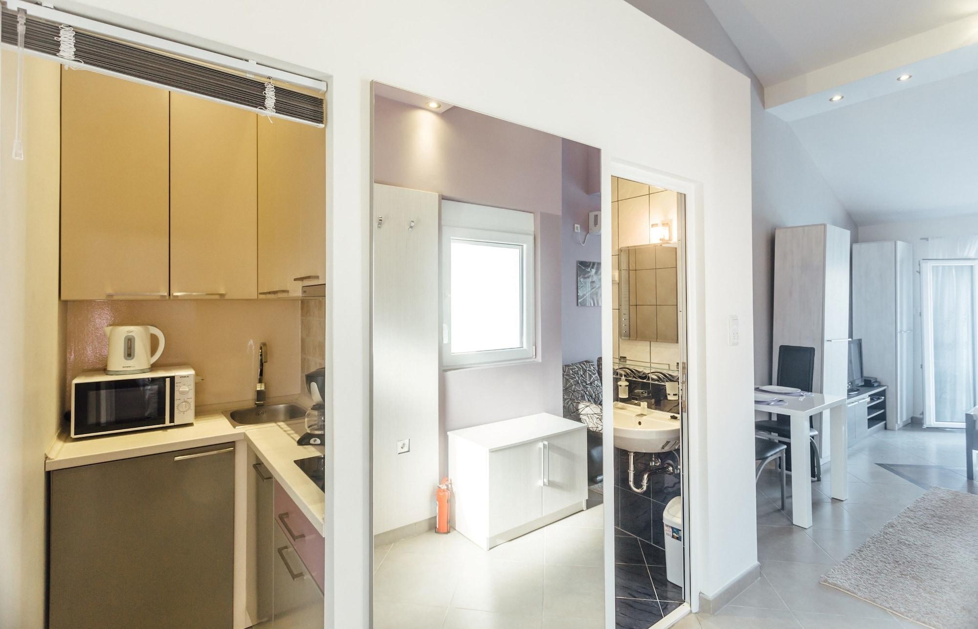 Apartments Monet Tivat Bagian luar foto