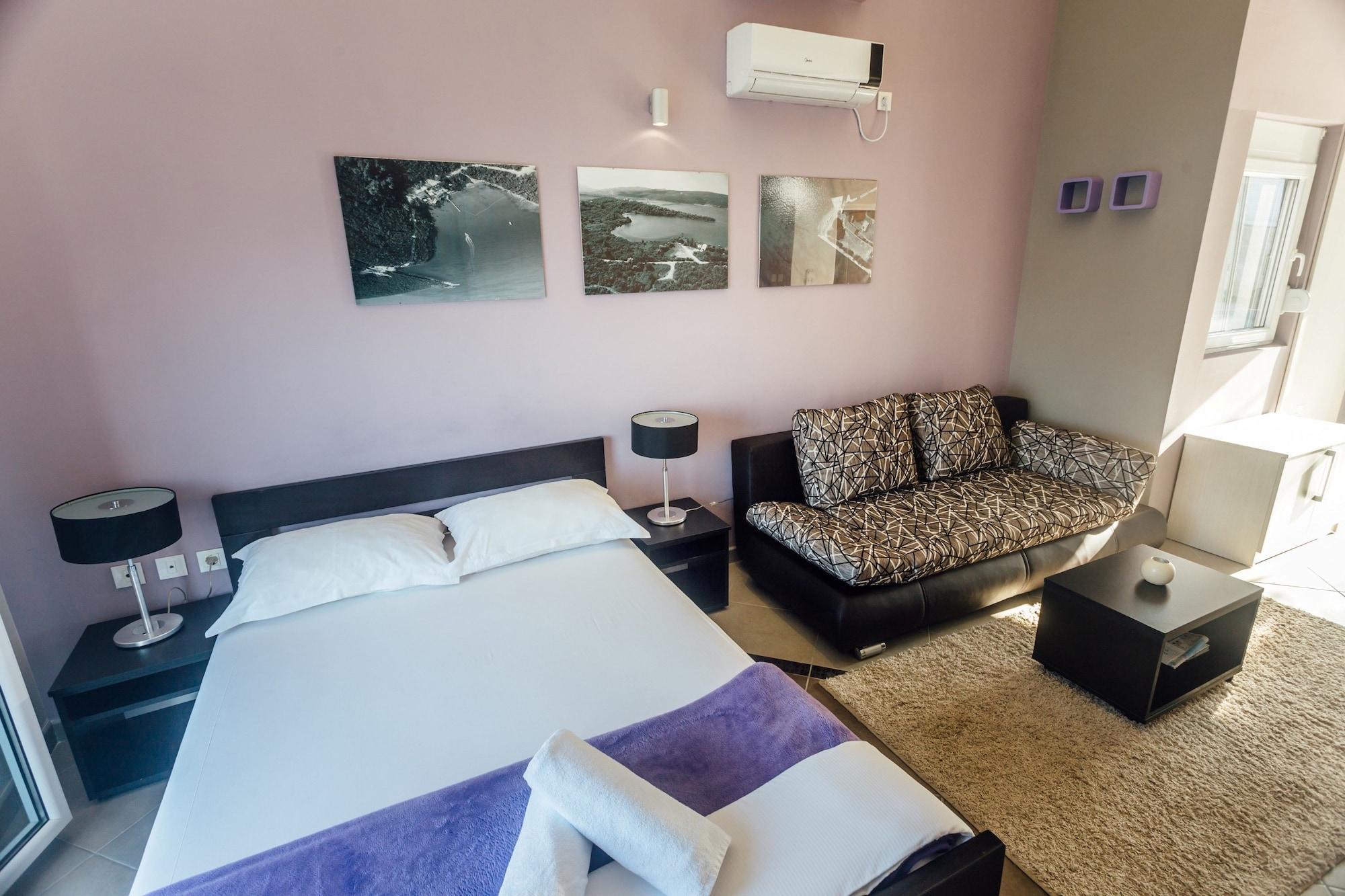 Apartments Monet Tivat Bagian luar foto