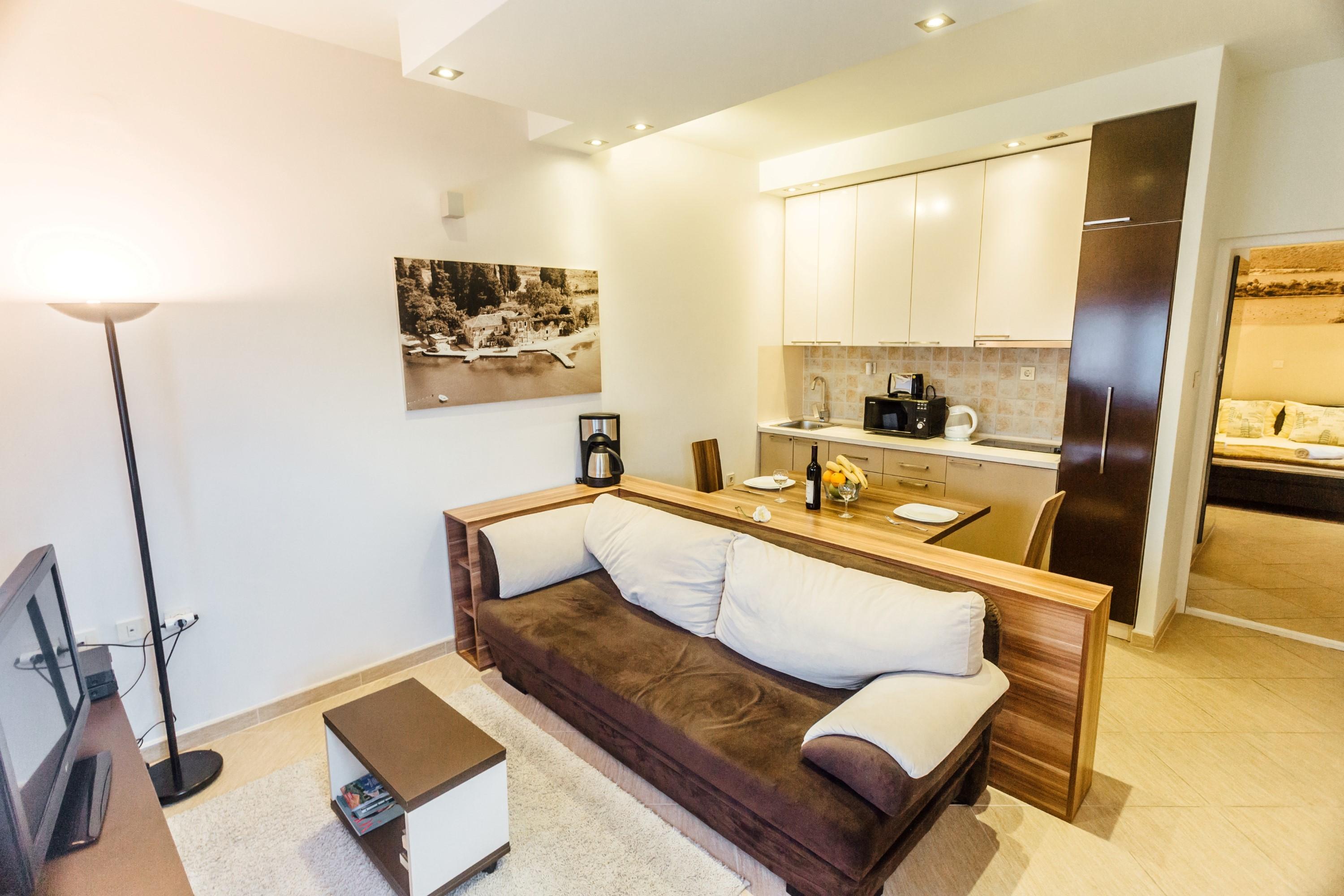 Apartments Monet Tivat Bagian luar foto