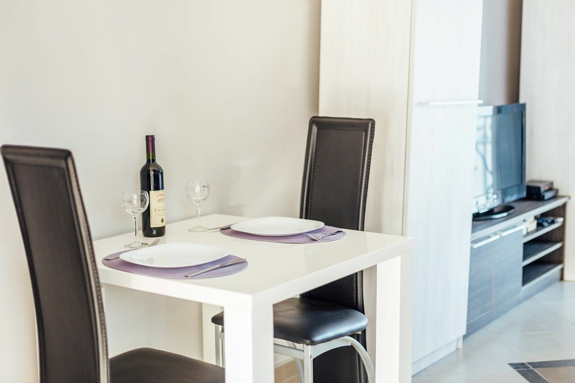Apartments Monet Tivat Bagian luar foto