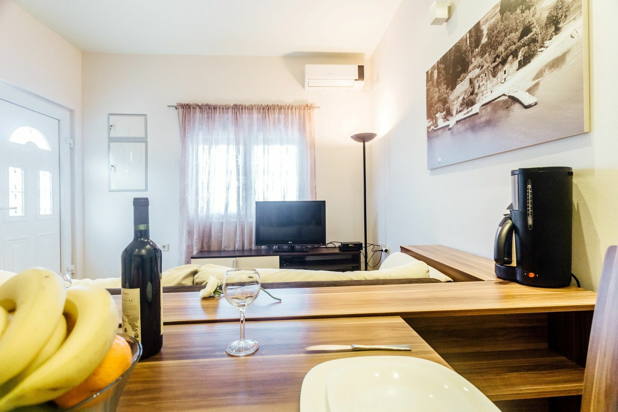 Apartments Monet Tivat Bagian luar foto